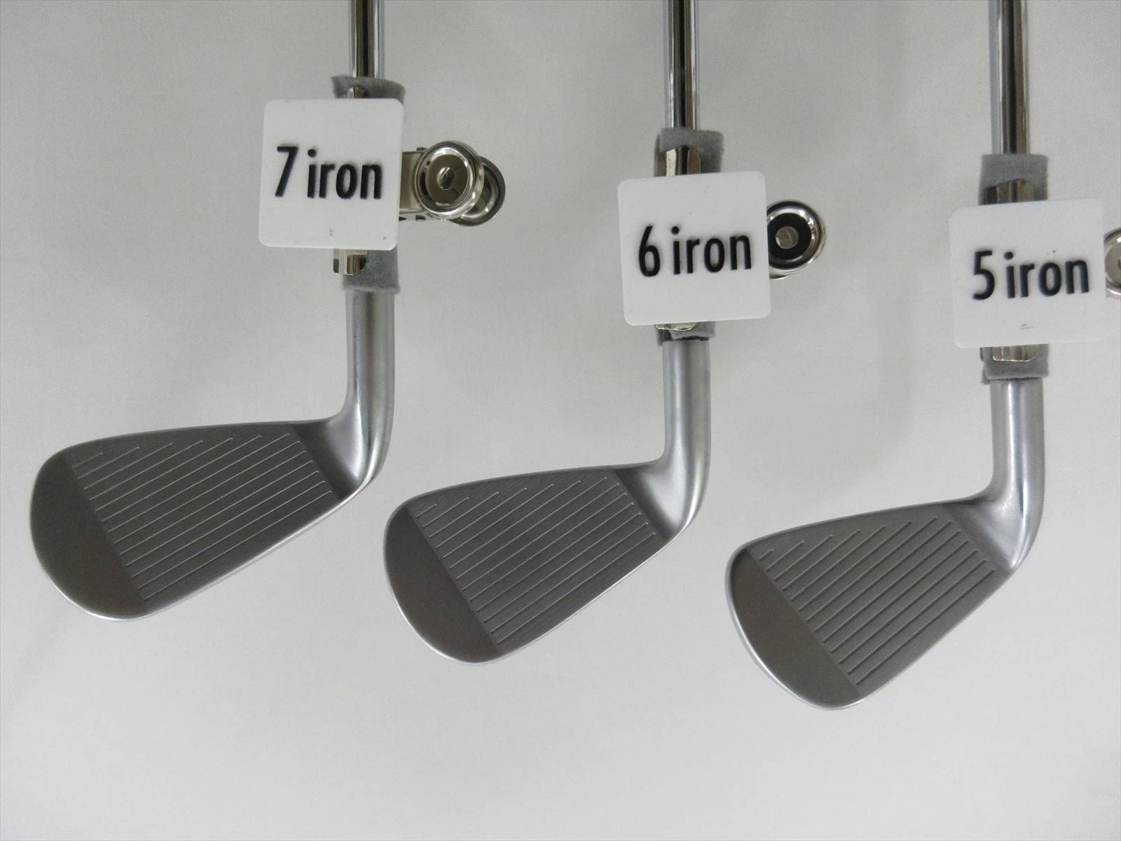 Dunlop Iron Set SRIXON ZX4 Stiff NS PRO 950GH Neo 6 Pieces - Image 3