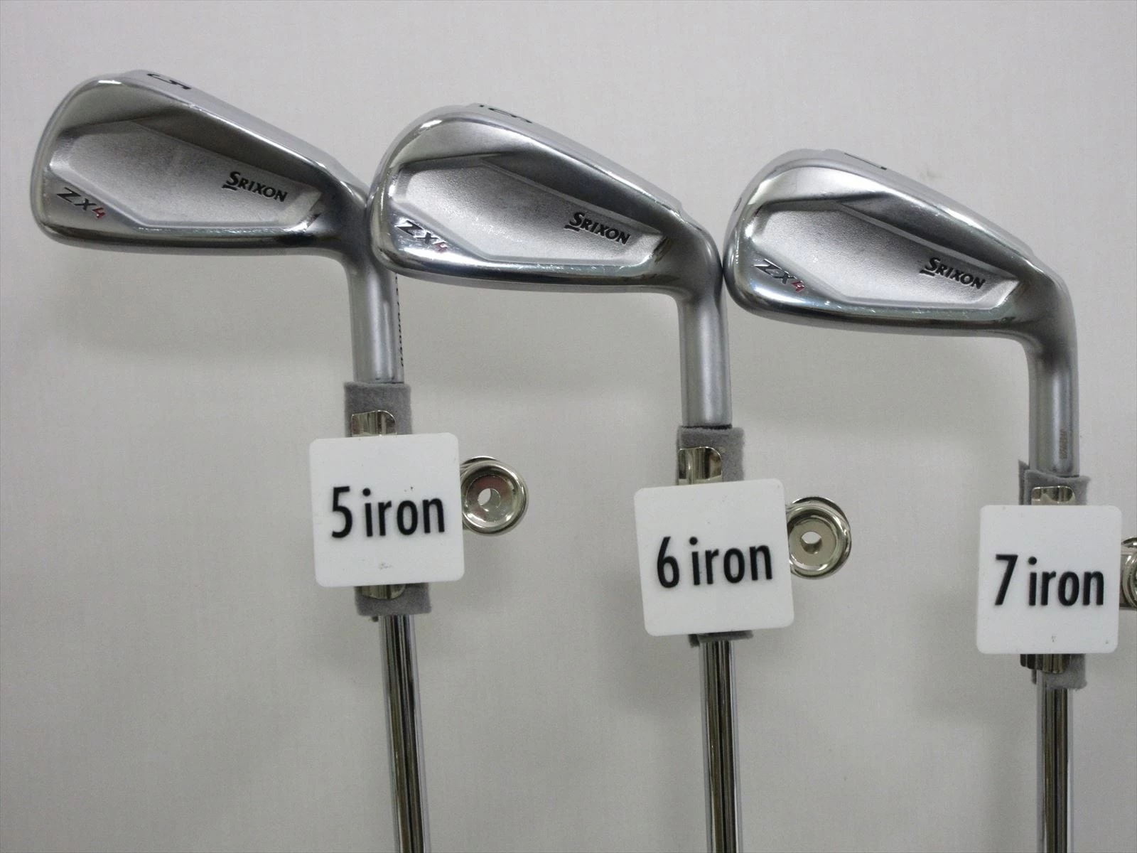 Dunlop Iron Set SRIXON ZX4 Stiff NS PRO 950GH Neo 6 Pieces - Image 2