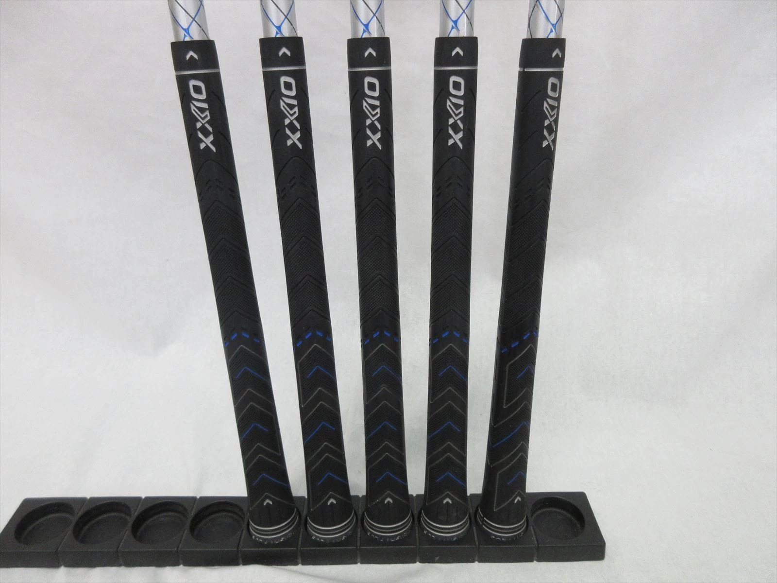 Dunlop Iron Set XXIO CROSS11 Regular XXIO MH2000 5 Pieces - Image 6