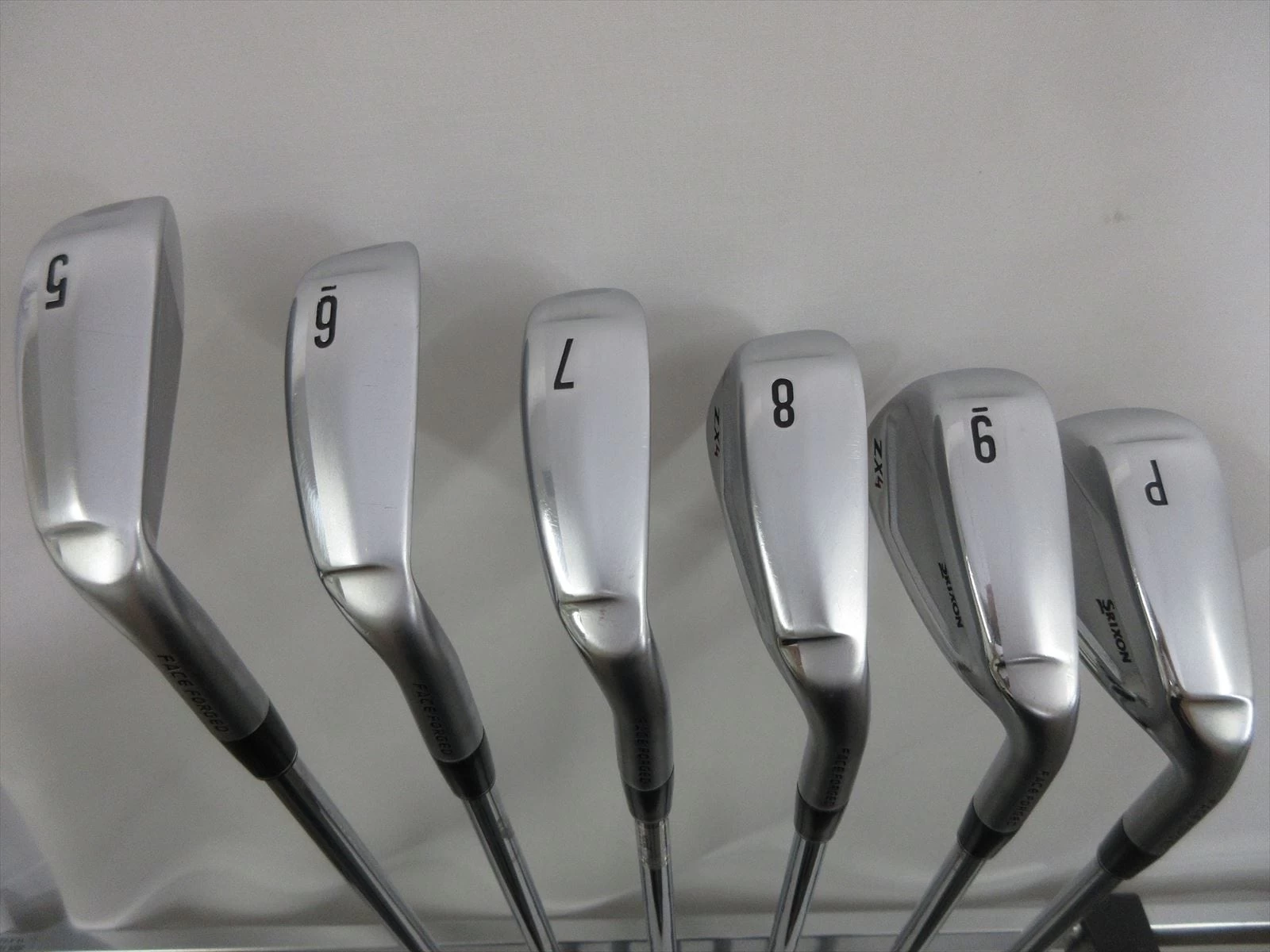 Dunlop Iron Set SRIXON ZX4 Stiff NS PRO 950GH Neo 6 Pieces - Image 6