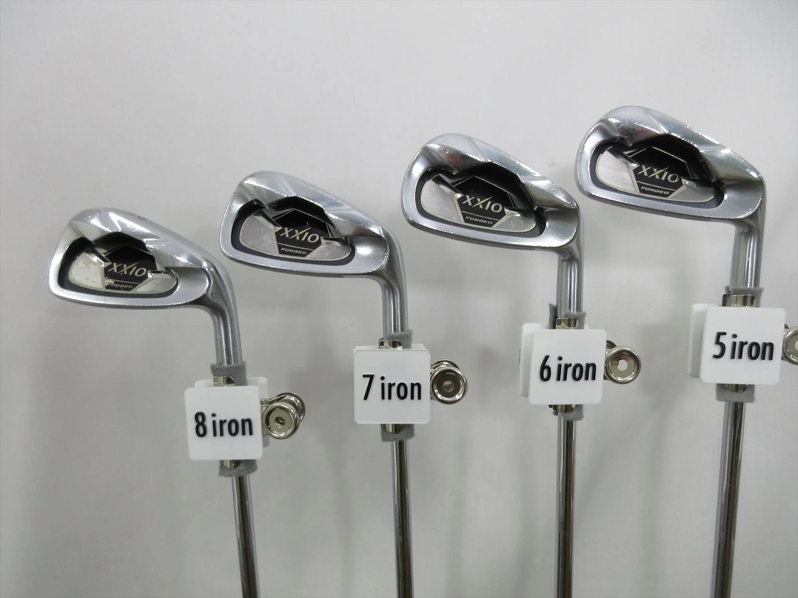 Dunlop Iron Set XXIO FORGED5 Regular NS PRO 950GH 8 Pieces - Image 6