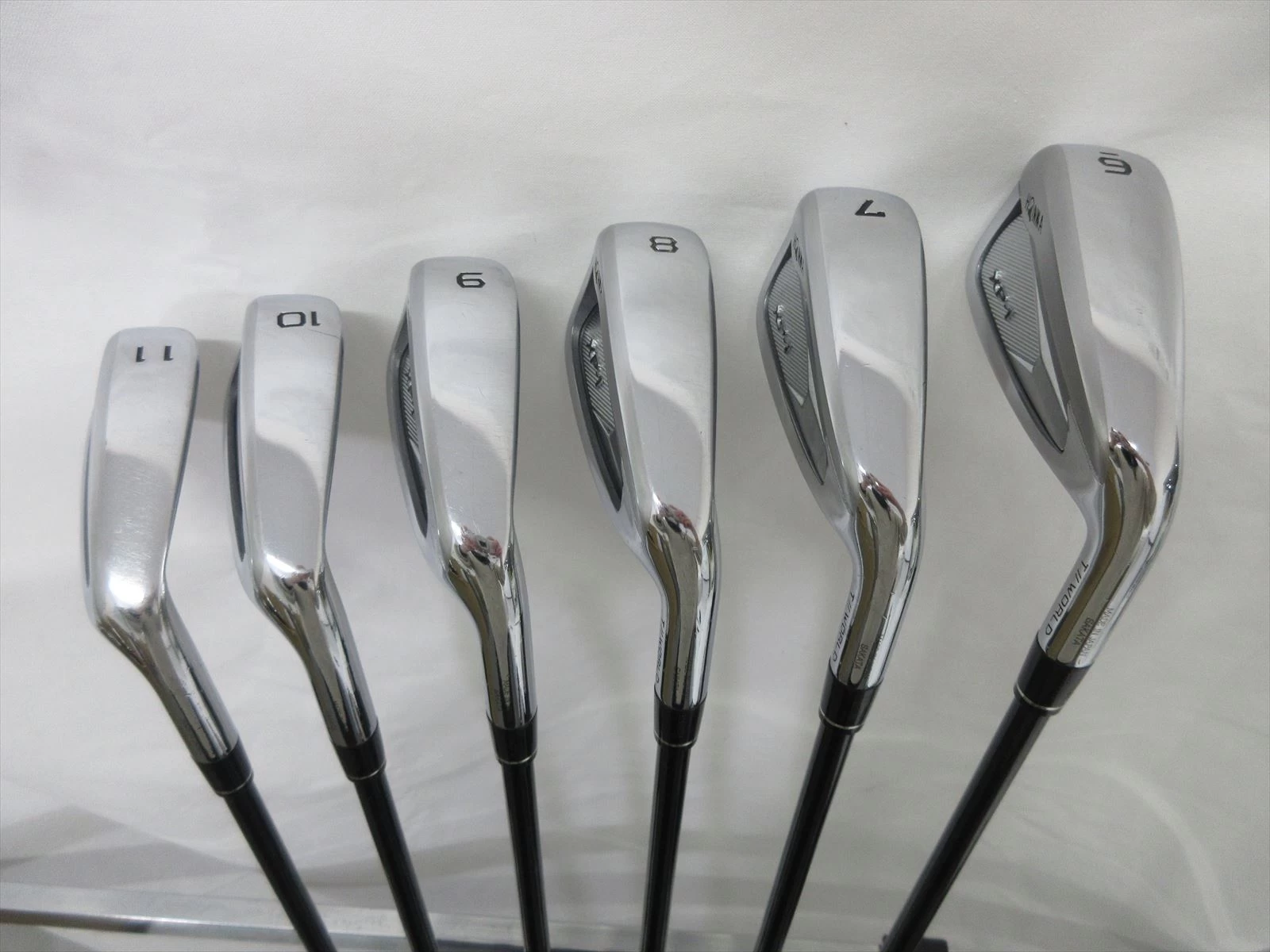 HONMA Iron Set TOUR WORLD XP-1 Regular VIZARD 43 6 Pieces - Image 2