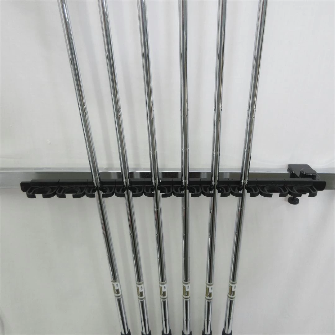 Titleist Iron Set Titleist CB 716 Stiff Dynamic Gold AMT 6 Pieces - Image 4