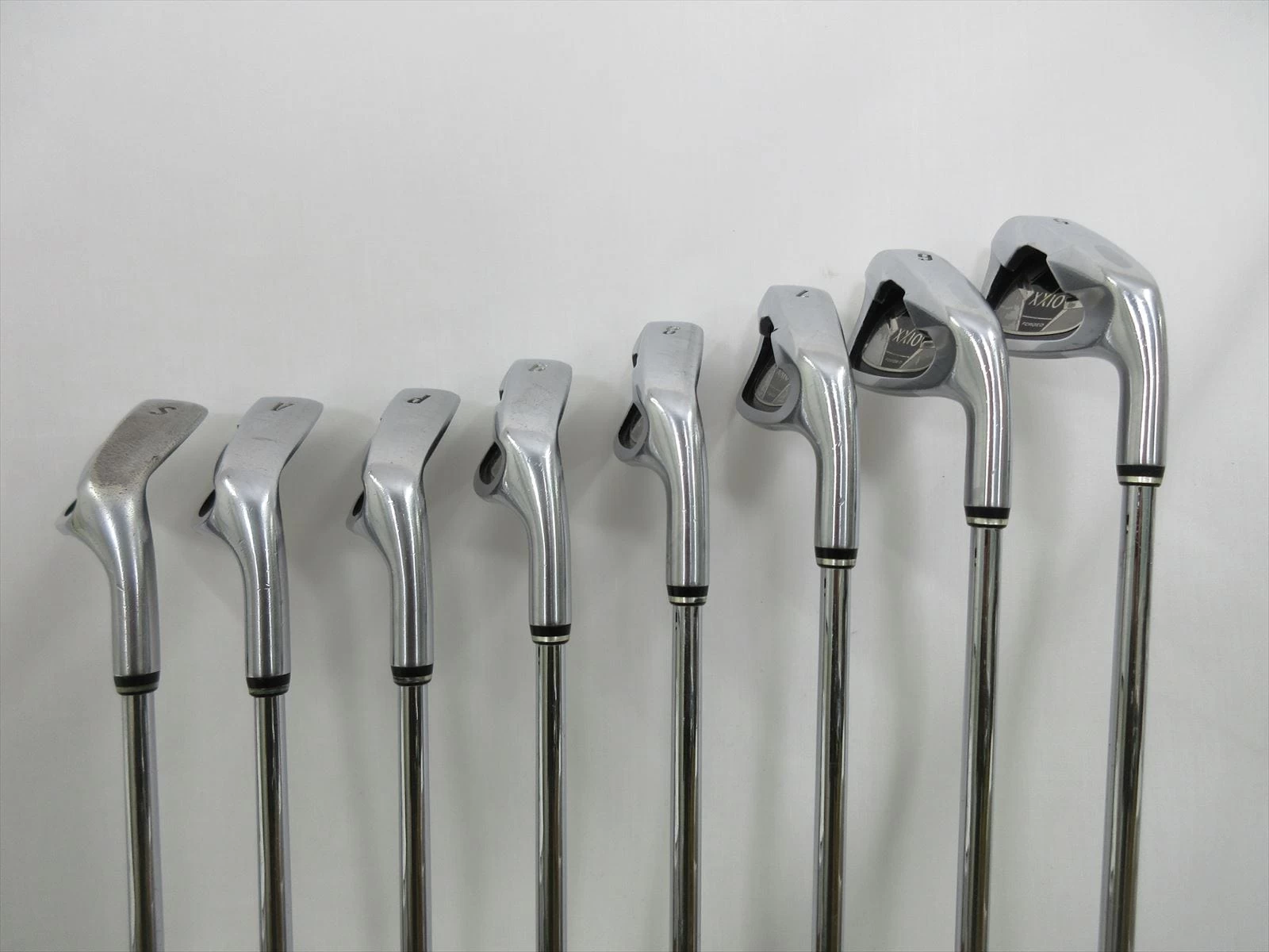 Dunlop Iron Set XXIO FORGED5 Regular NS PRO 950GH 8 Pieces - Image 12