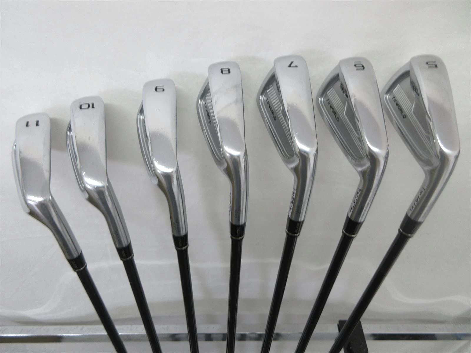 HONMA Iron Set TOUR WORLD TW747Vx Stiff VIZARD IB-WF85 7 Pieces - Image 2